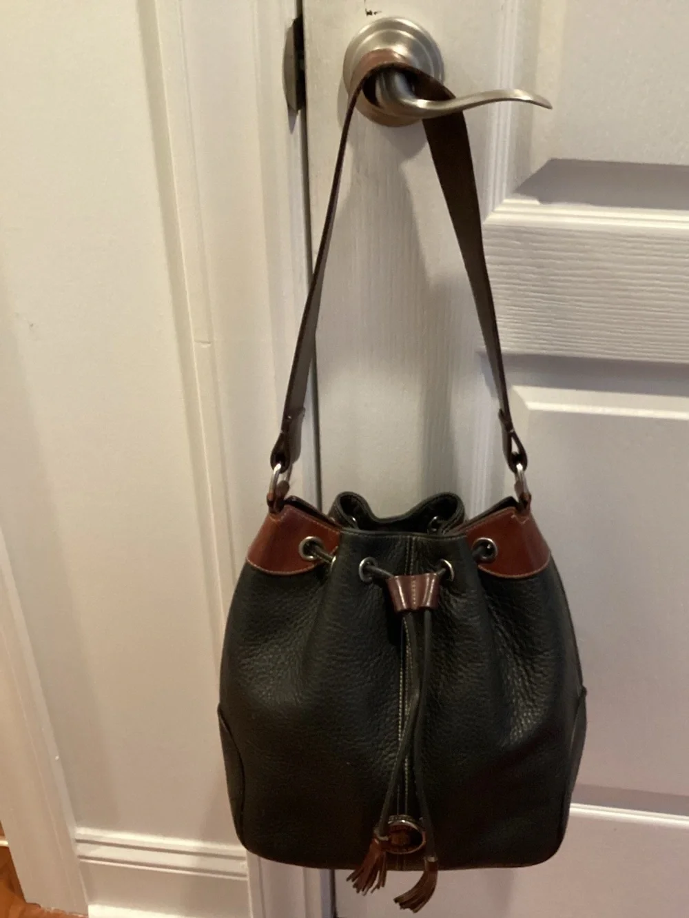 DOONEY & BURKE Vintage Black and Brown Drawstring Bucket Bag & Wallet